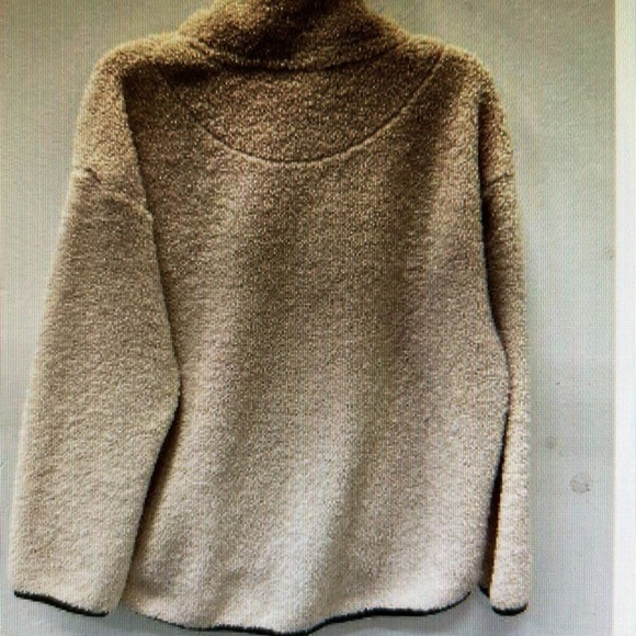 Barbour       popover fleece size 8 cream‎ color olive green accents - Picture 4 of 11